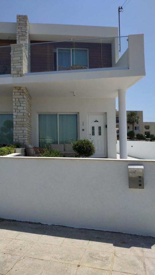 Melanos Residence 2 Bdrm Townhouse With Private Pool Klorakas Exterior photo