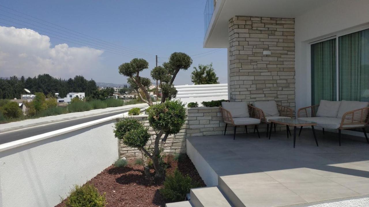 Melanos Residence 2 Bdrm Townhouse With Private Pool Klorakas Exterior photo