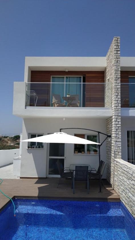Melanos Residence 2 Bdrm Townhouse With Private Pool Klorakas Exterior photo